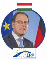 2014 10 CE Juncker 10 navracsics